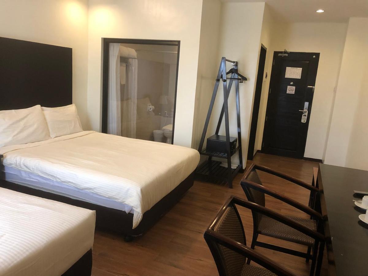 Pina Suites Ормок Екстер'єр фото